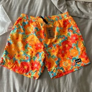 NWT Kulani Kinis Rumba Rose Swim Trunks